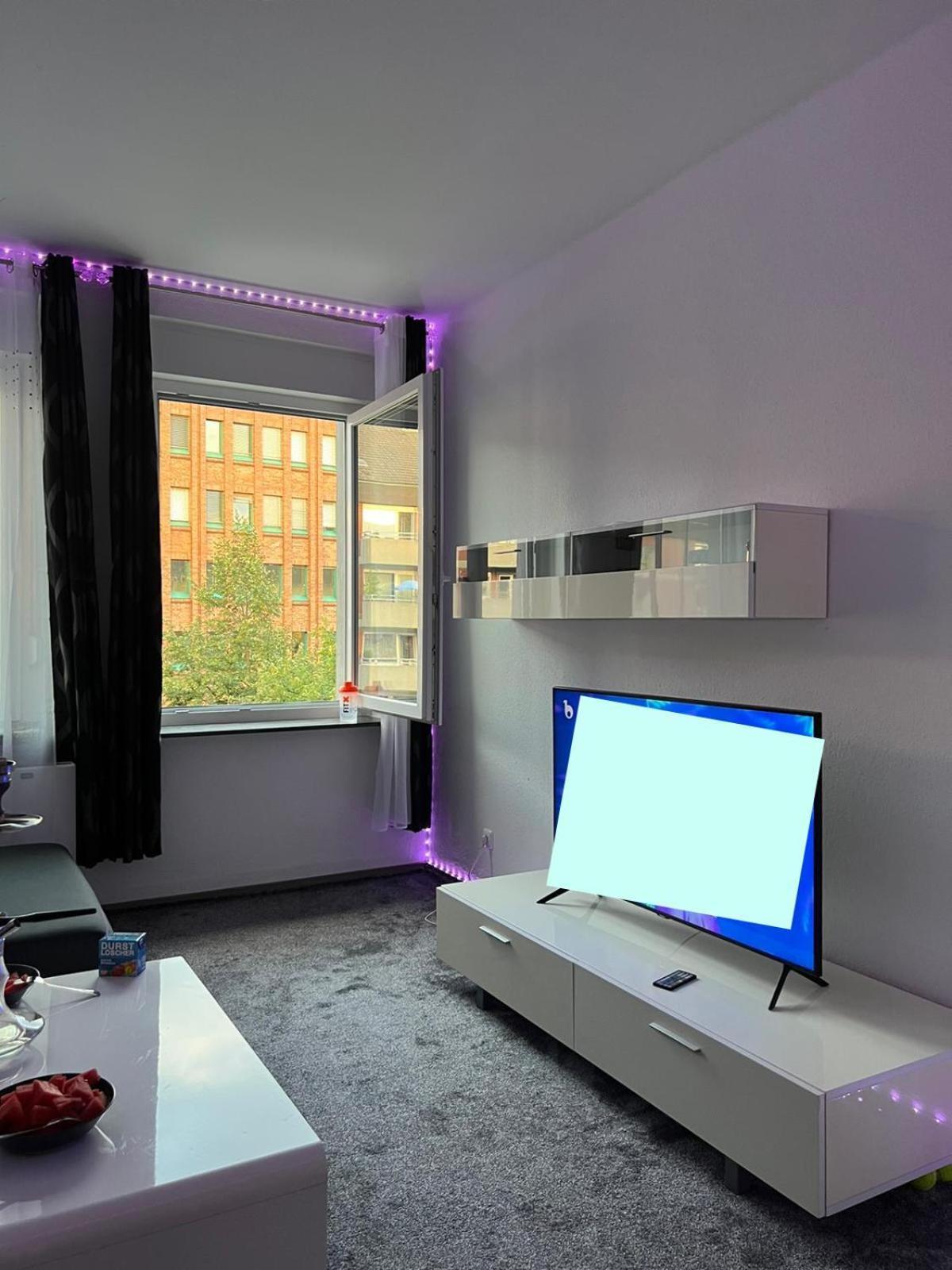 Moderne Und Helle Ferienwohnung Im Herzen Der Stadt Dortmund Buitenkant foto